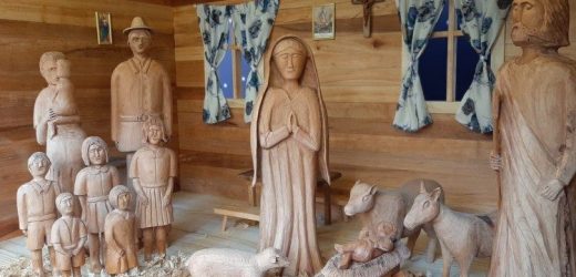 Bầu Khí Giáng Sinh Trở Lại Nazareth Sau Hai Năm Gián Đoạn Vì Chiến Tranh