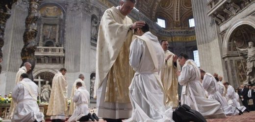 Trong Tông Thư Mới, Đức Thánh Cha Kêu Gọi Canh Tân Việc Đào Tạo, Tình Huynh Đệ Và Sứ Vụ Trong Đời Sống Linh Mục