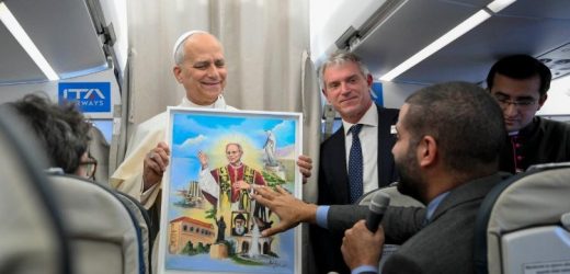 Đức Thánh Cha: Tôi Đã Nghĩ Đến Việc Nghỉ Hưu, Nhưng Rồi Tôi Đã Phó Thác Cho Chúa