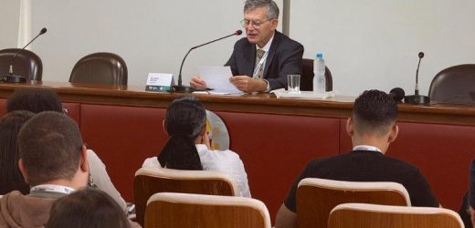 Bộ Trưởng Truyền Thông Của Tòa Thánh: Trí Tuệ Nhân Tạo Không Thể Thay Thế Sự Khôn Ngoan Của Con Người