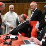 Kết Thúc Phiên Họp Cuối Cùng Của Công Nghị Hồng Y Đầu Tiên