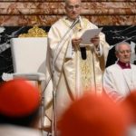 Concistoro – Công Nghị Có Thể Được Hiểu Dưới Ánh Sáng Của Gốc Từ Consistere, Tức Là “Dừng Lại”