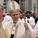 Đức Lêô XIV Sử Dụng Gậy Mục Vụ Mới