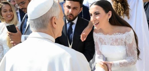 ĐTC Lêô: Gia Đình Là Nền Tảng Xã Hội Và Là “Giáo Hội Tại Gia”