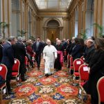 Đức Thánh Cha: Thực Thi Công Lý Trong Tòa Án Giáo Hội Cần Cân Bằng Giữa Công Lý Và Bác Ái