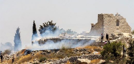 Cuộc Lạc Quyên Thứ Sáu Tuần Thánh Trợ Giúp Thánh Địa