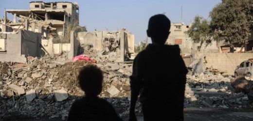 Đức Thánh Cha: Ánh Mắt Lạc Lõng Của Trẻ Em Trong Chiến Tranh Phải Hoán Cải Chúng Ta