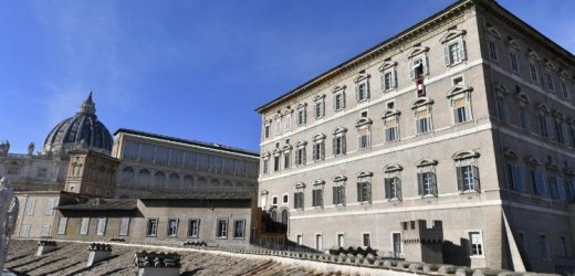 Đức Thánh Cha Lêô XIV Đã Chuyển Đến Căn Hộ Giáo Hoàng Tại Dinh Tông Tòa