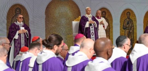 Đức Thánh Cha Cử Hành Thánh Lễ Tại Monaco