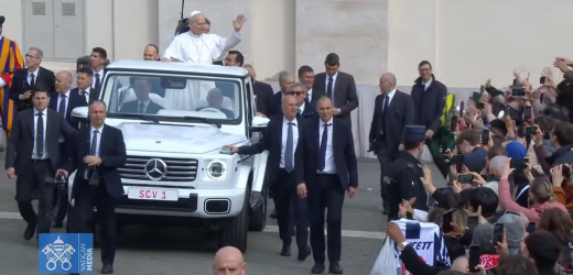 Tiếp Kiến Chung 4/3/2026 – ĐTC Lêô XIV: Giáo Hội Thánh Thiện Vì Đức Kitô Sống Trong Giáo Hội Và Hoạt Động Qua Giáo Hội