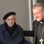 Đức Thánh Cha Chúc Mừng Linh Mục Cao Tuổi Nhất Thế Giới Nhân Sinh Nhật 110 tuổi