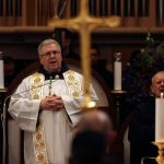 Các Bài Suy Niệm Thứ Sáu Tuần Thánh Không Phải Để Phán Xét, Nhưng Để Truyền Cảm Hứng Cho Sự Thay Đổi