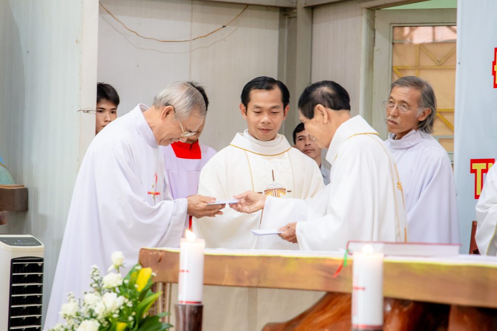 Hình ảnh này chưa có thuộc tính alt; tên tệp của nó là Kleng-7-1024x683.jpg