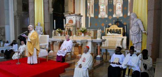 [Tông Du Algeria] Bài Giảng Của Đức Thánh Cha Lêô XIV Trong Thánh Lễ Tại Vương Cung Thánh Đường Thánh Augustinô