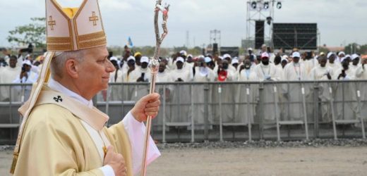 [Tông Du Angola] Thánh Lễ Tại Kilamba: Cần Kể Cho Nhau Những Gì Đã Trải Qua