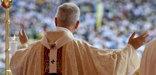 [Tông Du Guinea Xích Đạo] Đức Thánh Cha Chào Từ Biệt Châu Phi