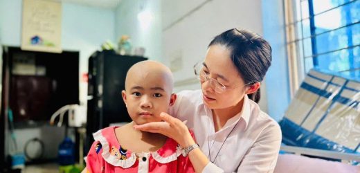 “Hẹn Em Ngày Nhật Thực” Đến Nữ Tu Hành Động