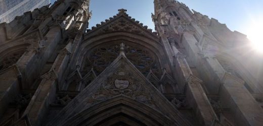 Người Trẻ Đang Đưa Các Nhà Thờ Ở New York Sống Động Trở Lại