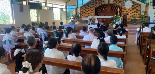 Giáo Họ Hnor: Mừng Đại Lễ Chúa Thánh Thần Hiện Xuống – Thành Lập Praesidium Đạo Binh Đức Mẹ