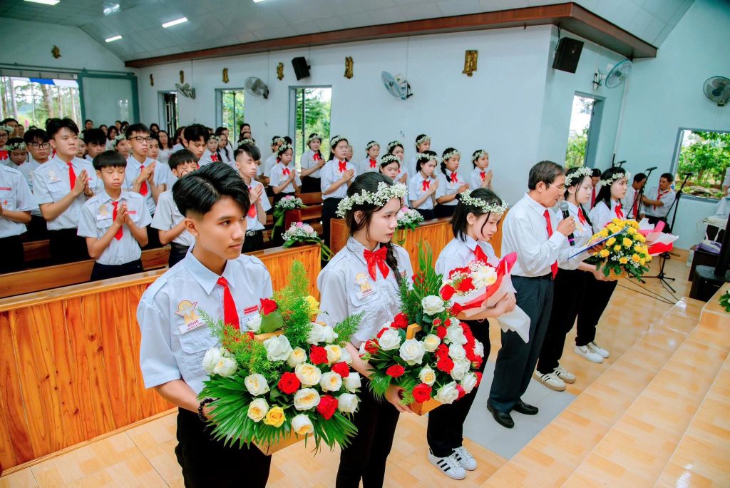 Hình ảnh này chưa có thuộc tính alt; tên tệp của nó là hoa-binh-hieu-nghia-7-1024x684.jpg