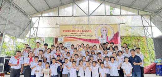 Mừng Lễ Thánh Phêrô Hoàng Khanh: Bổn Mạng Thiếu Nhi Giáo Xứ Phú Túc