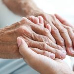 Chăm Sóc Giảm Nhẹ: Chăm Sóc Sự Sống Cho Đến Cùng