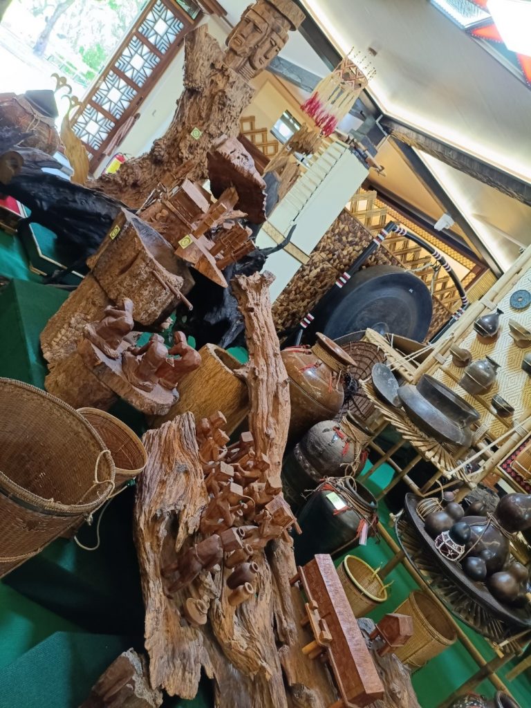 Hình ảnh này chưa có thuộc tính alt; tên tệp của nó là pho-te-lautosj-6-768x1024.jpg
