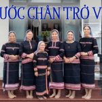 Bước Chân Trở Về