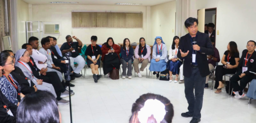 Các Nhà Truyền Giáo Kỹ Thuật Số Đề Cao Lối Tiếp Cận “Quên Mình Đến Với Họ”, “Tôi Đến Với Họ” Và Tình Người