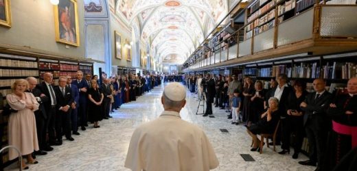 Thư Viện Tông Tòa Vatican: Hành Trình Hơn Năm Thế Kỷ Gìn Giữ Kho Tàng Tri Thức Của Nhân Loại
