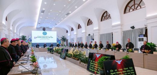 Cầu Nguyện, Đối Thoại Trong Thánh Thần Và Phân Định – Ngày Thứ Hai Của Hội Nghị Thường Niên Kỳ II/2026 Của HĐGMVN