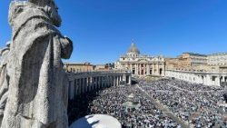 ĐHY Tagle Chủ Sự Thánh Lễ Bế Mạc Cuộc Gặp Gỡ Nhân Dịp 10 Năm Ban Hành Tông Huấn “Amoris Laetitia”