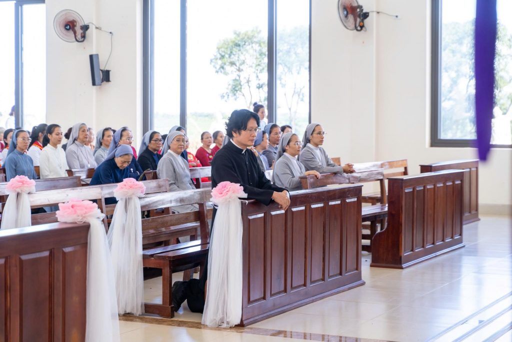Hình ảnh này chưa có thuộc tính alt; tên tệp của nó là nhan-xu-vinh-son-2026-3-1024x683.jpg