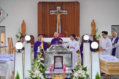 15-tan-liem-cha-truyen