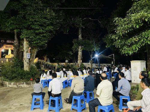 mang den dang hoa 2026-4